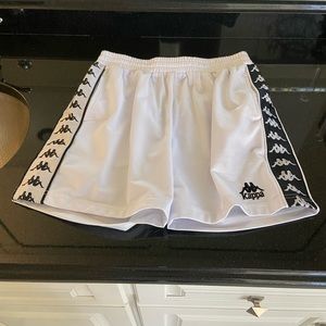 Men’s Kappa White shorts size medium